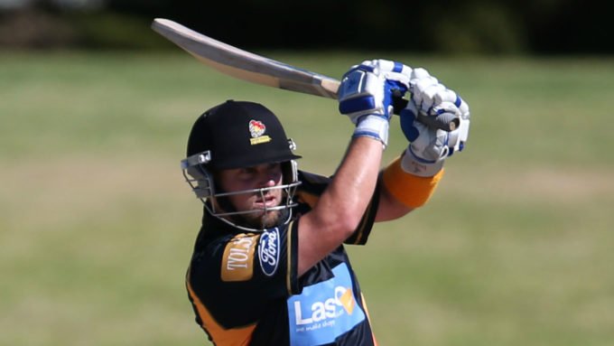 Michael Papps finishes up after two decades of scoring runs