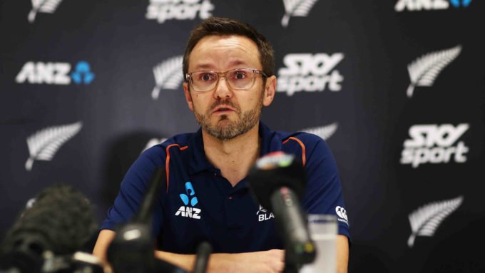 Mike Hesson resigns as New Zealand head coach
