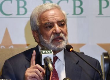 'Utter nonsense' – PCB chairman criticises Sarfaraz suspension