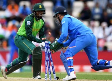 Sunil Gavaskar: MS Dhoni gloves row will not blur India's focus