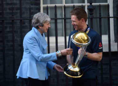 Eoin Morgan told teammates to 'calm it' at Number 10