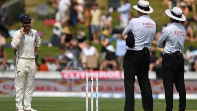ICC trial: TV umpires to call all front foot no balls
