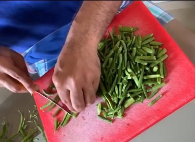 Sanjay Manjrekar offers tips on cutting vegetables into bits 'n' pieces