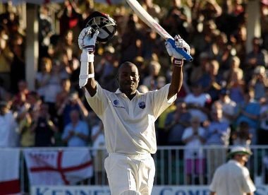 Should Brian Lara have been out for a duck during Test quadruple century?