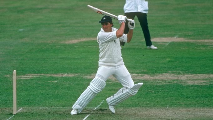 Bob Woolmer and his quest to become a Test all-rounder – Almanack