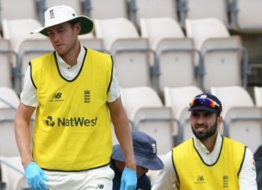 Stuart Broad considered retirement after being dropped for first Test