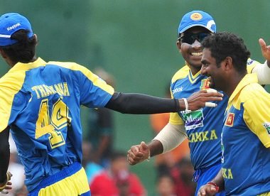 Quiz! Name the bowlers with the most caught & bowled dismissals in ODIs