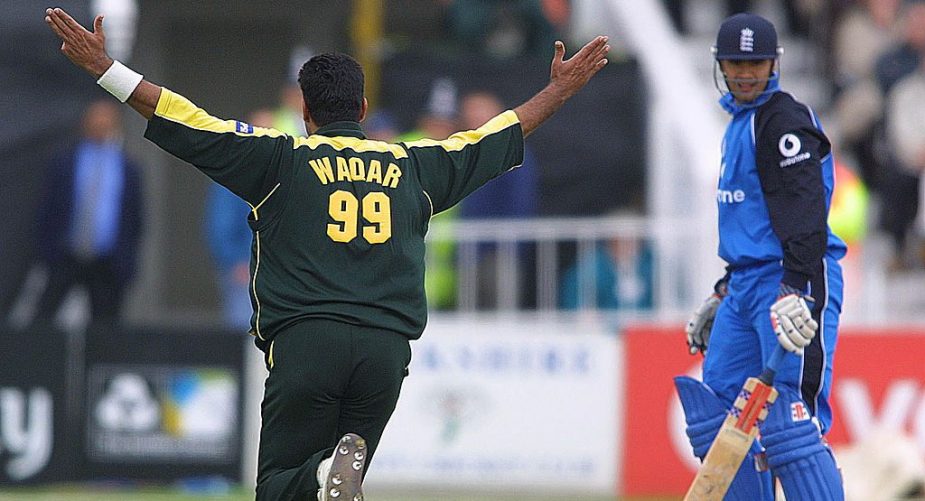 quiz-name-the-players-with-the-most-odi-wickets-for-pakistan