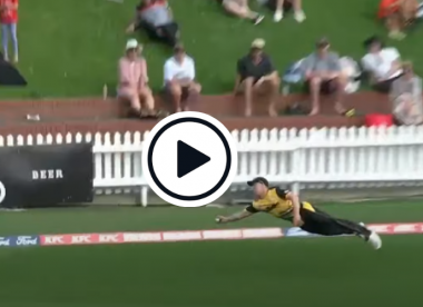 Watch: Incredible Super Smash grab hailed as among the best outfield catches ever
