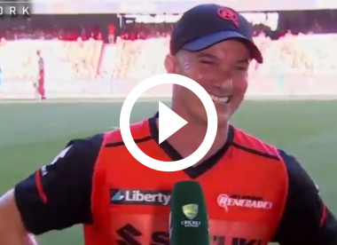 Watch: BBL coach takes a catch by the boundary rope during an interview
