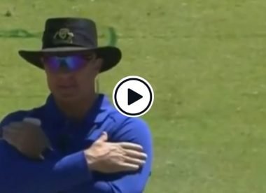 Watch: On-field umpire reverses his own decision seconds after realising slip-up