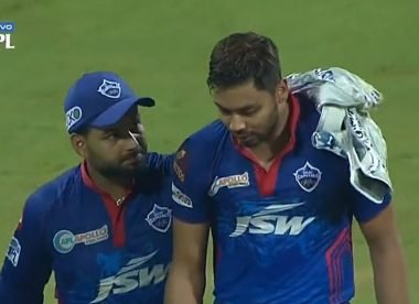 Captain Rishabh Pant consoles Avesh Khan after two straight sixes; DC get a wicket next ball