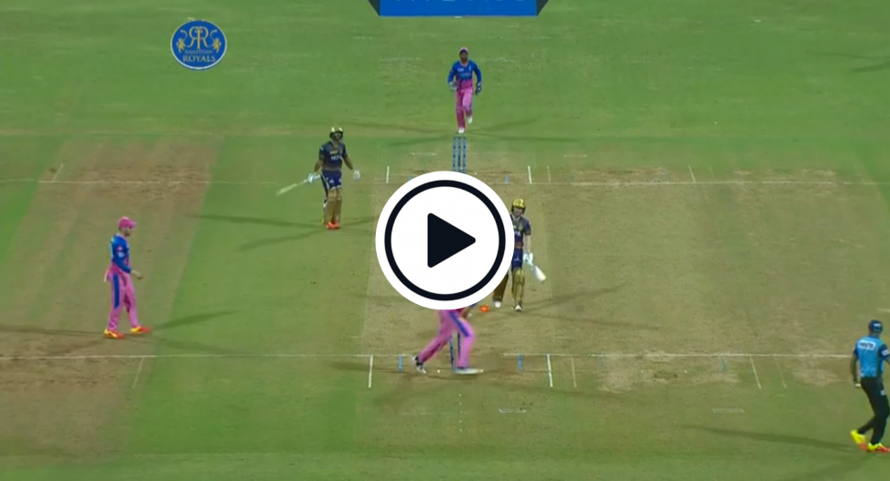Watch: Morgan Run Out For Diamond Duck After Straight Drive Smashes Into His Bat