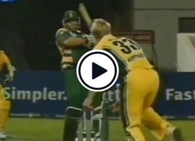 Watch: Watson bowls the slowest of slow bouncers that has Kallis playing a shot twice