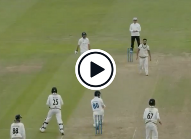 Watch: Pakistan spinner Zafar Gohar takes bizarre wicket in yet another county five-for