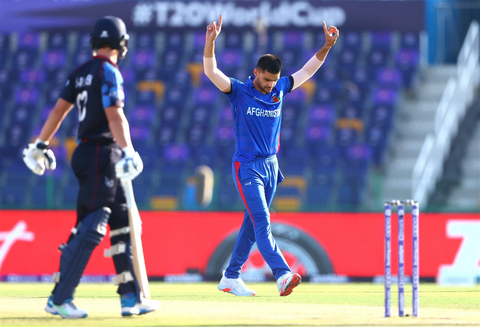 Naveen-ul-Haq took two Namibian wickets in the Power Play