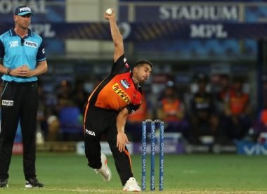 Quiz! Name the fastest bowlers in IPL 2021
