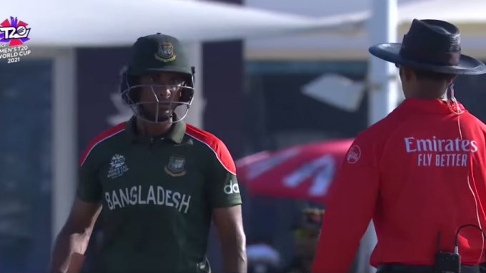 'He's changed his mind!' - Chaos ensues as big screen changes from 'not out' to 'out' in Bangladesh-PNG clash
