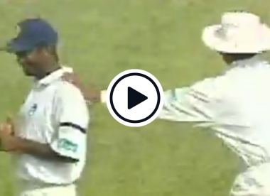 Watch: The 'absolutely bizarre' unappealed-for, uncelebrated caught behind that denied Murali a Test ten-for