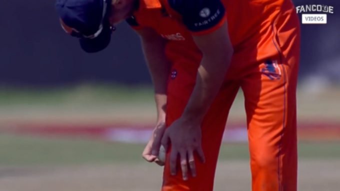 Netherlands handed five penalty runs, fielder suspended after footage shows seam being raised while shining ball