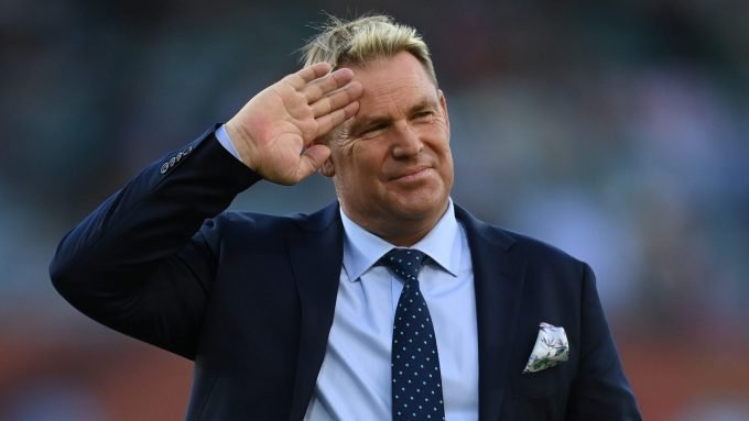 Shane Warne throws hat in the ring to be England's next head coach