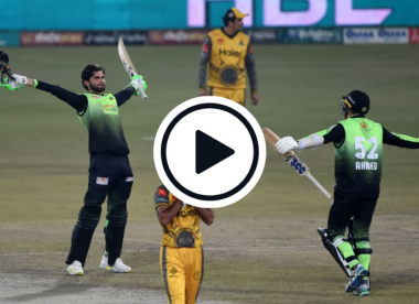 Watch: Shaheen Afridi blasts 39* off 20 – including 23 off final over – to force Super Over