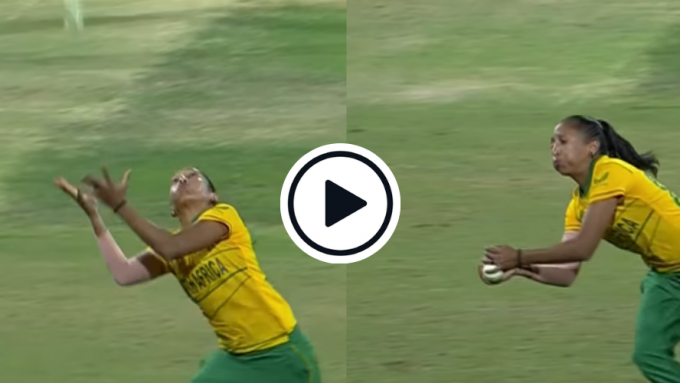 Watch: Shabnim Ismail's stunning caught and bowled helps South Africa snatch last-over win against Pakistan