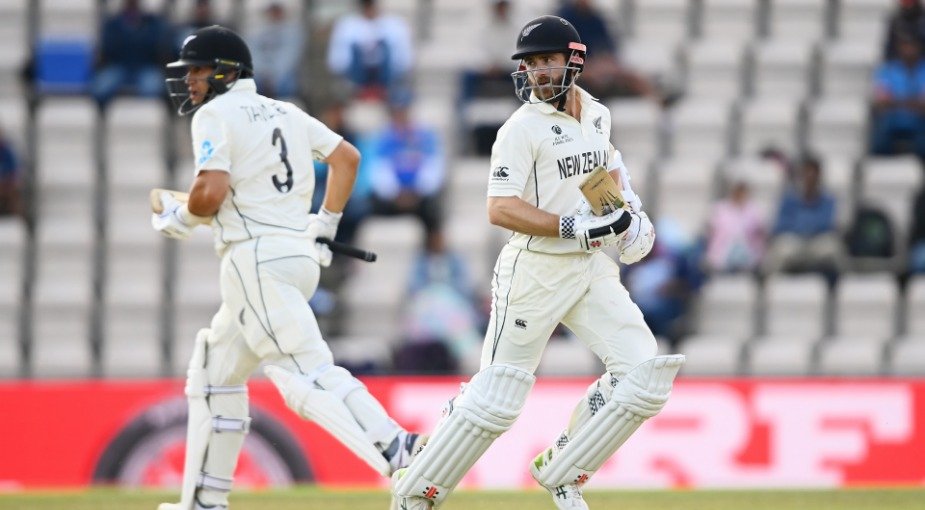 Kane Williamson and Ross Taylor run between the wickets during the World Test Championship final