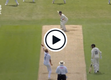 Watch: Big in-swinger then sucker ball - Stuart Broad perfectly sets up Kane Williamson