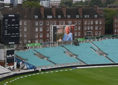 'Be honoured to play in her memory': Cricket world mourns death of Queen Elizabeth II