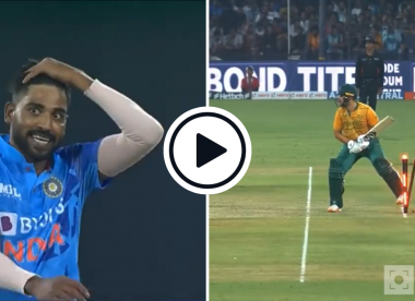 Rilee Rossouw bizarrely treads on own stumps during free hit, fans speculate why