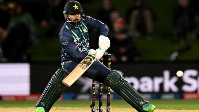 Shadab Khan at No.4 can unlock Pakistan's T20I potential