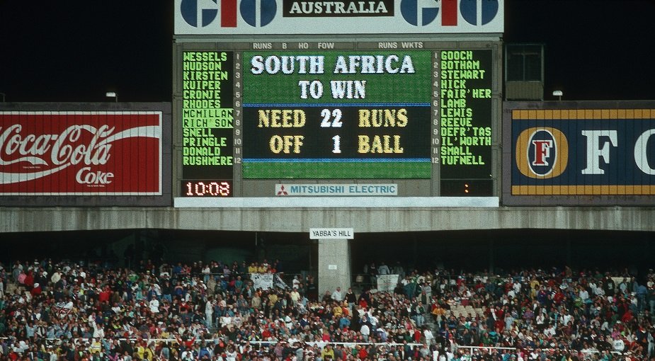 World Cup 1992 semi-final England South Africa 22 runs 1 ball