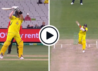 Watch: Steve Smith plays bizarre, tennis-style forehand smash for single to Chris Woakes bouncer