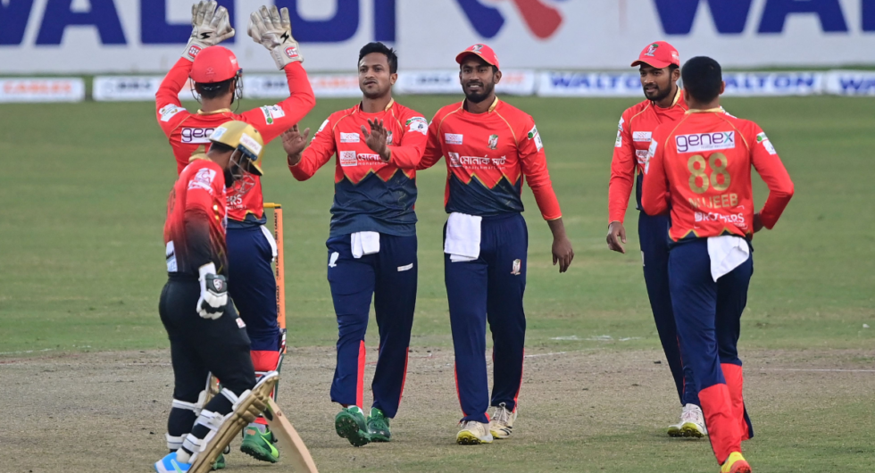 Fortune Barishal's Shakib Al Hasan celebrates with his teammates after the dismissal of the Comilla Victorians' Litton Das during the Bangladesh Premier League final