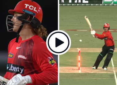Watch: Nic Maddinson starts walking for hit wicket dismissal after bails mysteriously fall from stumps in BBL