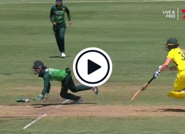 Watch: 'She could have just hit the stumps with her hand' - Pakistan wicketkeeper bizarrely misses run out v Australia