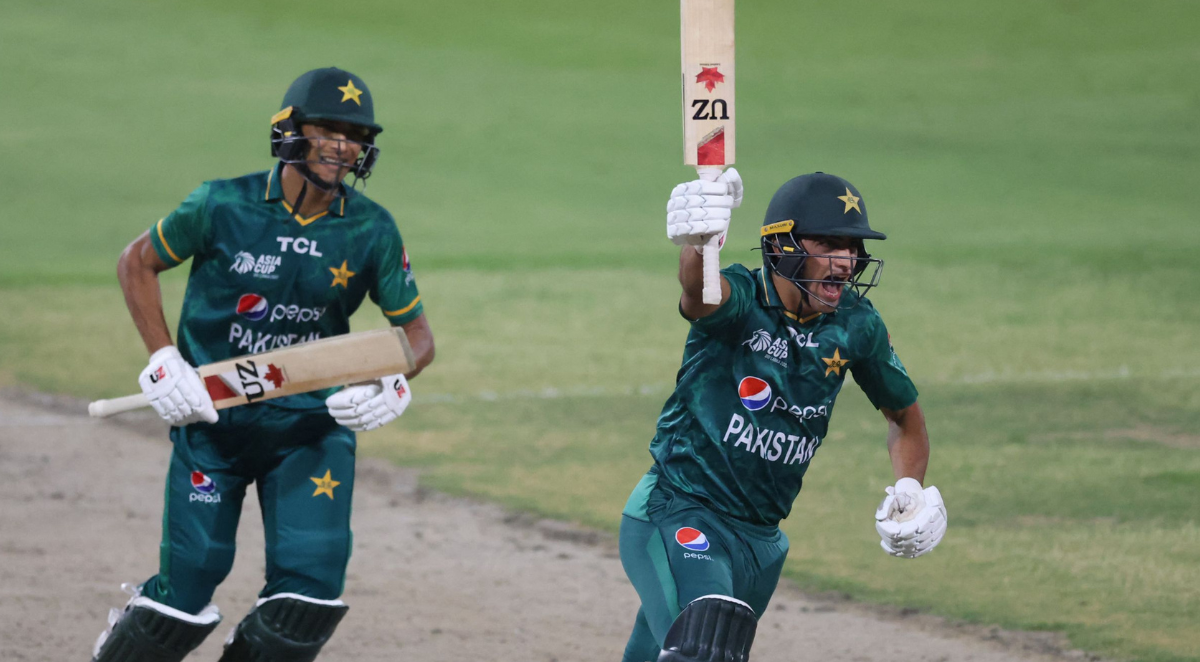 Pakistan's Naseem Shah (R) celebrates after hitting a boundary to win the Asia Cup Twenty20 international cricket Super Four match between Afghanistan and Pakistan at the Sharjah Cricket Stadium in Sharjah on September 7, 2022
