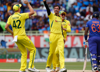 Starc closes in on Waqar in all-time five-for list, Australia inflict record ODI defeat on India