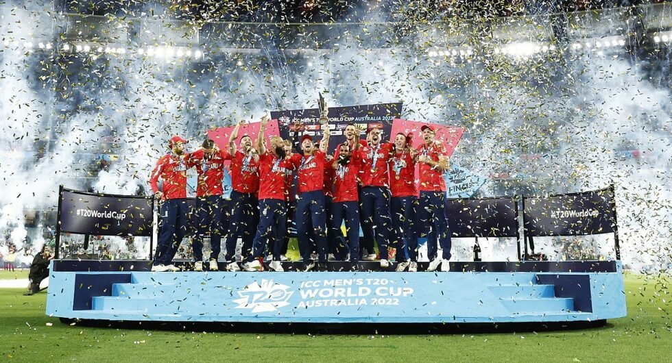England celebrate with the ICC Men's T20 World Cup 2023 trophy