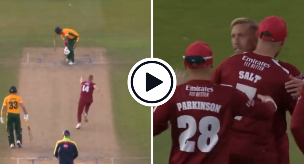 Luke Wood yorker - Wood castles Alex Hales' stumps with perfect yorker in Vitality Blast match