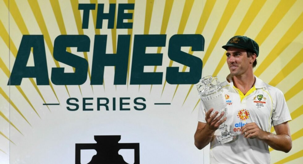 WATCH | Ashes: Tail wags as England reach 346 all out in Sydney