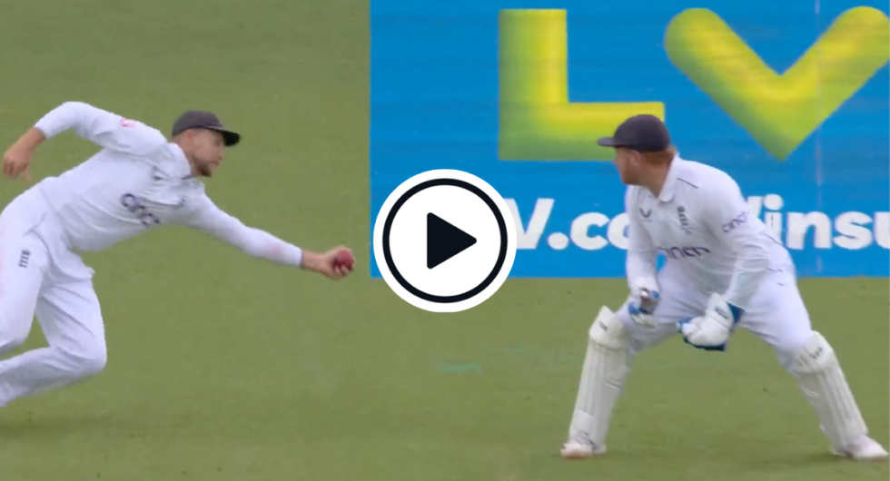 Joe Root takes one handed screamer at first slip