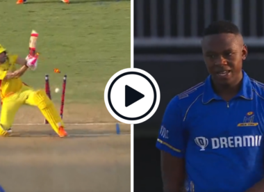 Watch: Kagiso Rabada full-toss knocks out Faf du Plessis's middle stump as scoop fails in bizarre MLC dismissal