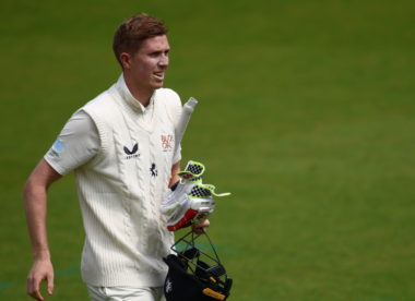 Zak Crawley scores rapid 158 to boost Kent in County Championship relegation battle | County Championship 2023