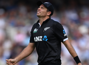 Tim Southee a World Cup doubt after breaking and dislocating finger in four-injury day for New Zealand
