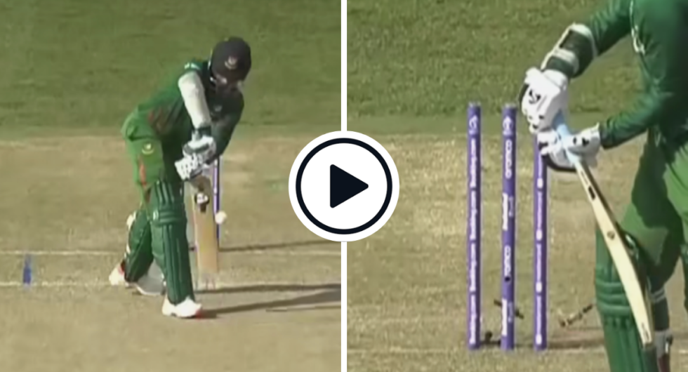 Reece Topley bowls Shakib Al Hasan with a beauty in blistering opening spell