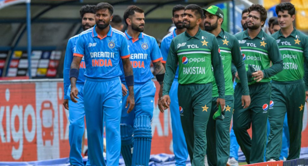 IND Vs PAK World Cup Live Updates Live Score Playing XIs Toss And Latest Stats CWC