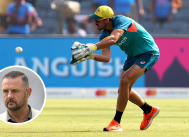 ‘Fraught with danger’ - Mitchell Starc criticised for warm-up wicketkeeping