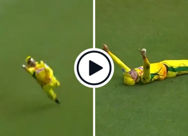 Watch: 39-year-old Faf du Plessis takes one-handed diving screamer in SA20